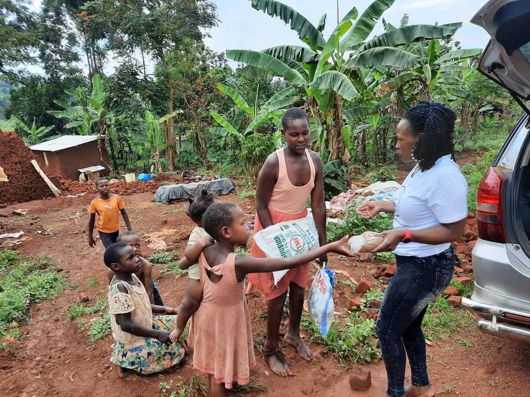 FEEDING FAMILIES AND THE GOSPEL !!