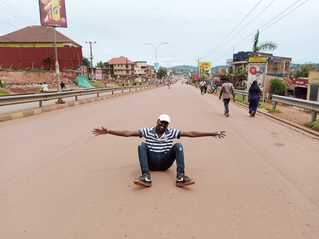 WALKING DISTANCES TO DELIVER FOOD TO FAMILIES.