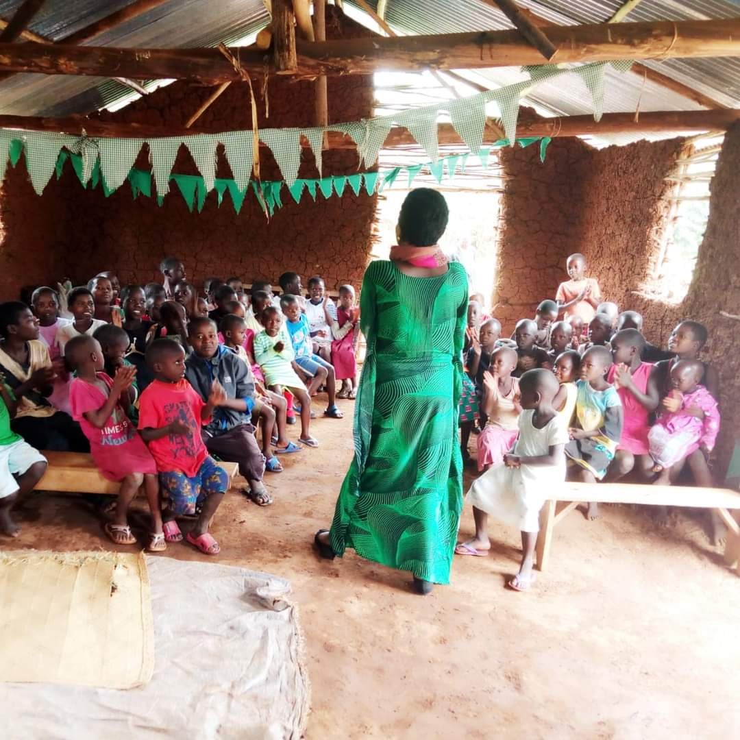 BUYING SHOES PROGRAM FIR CHURCHES .