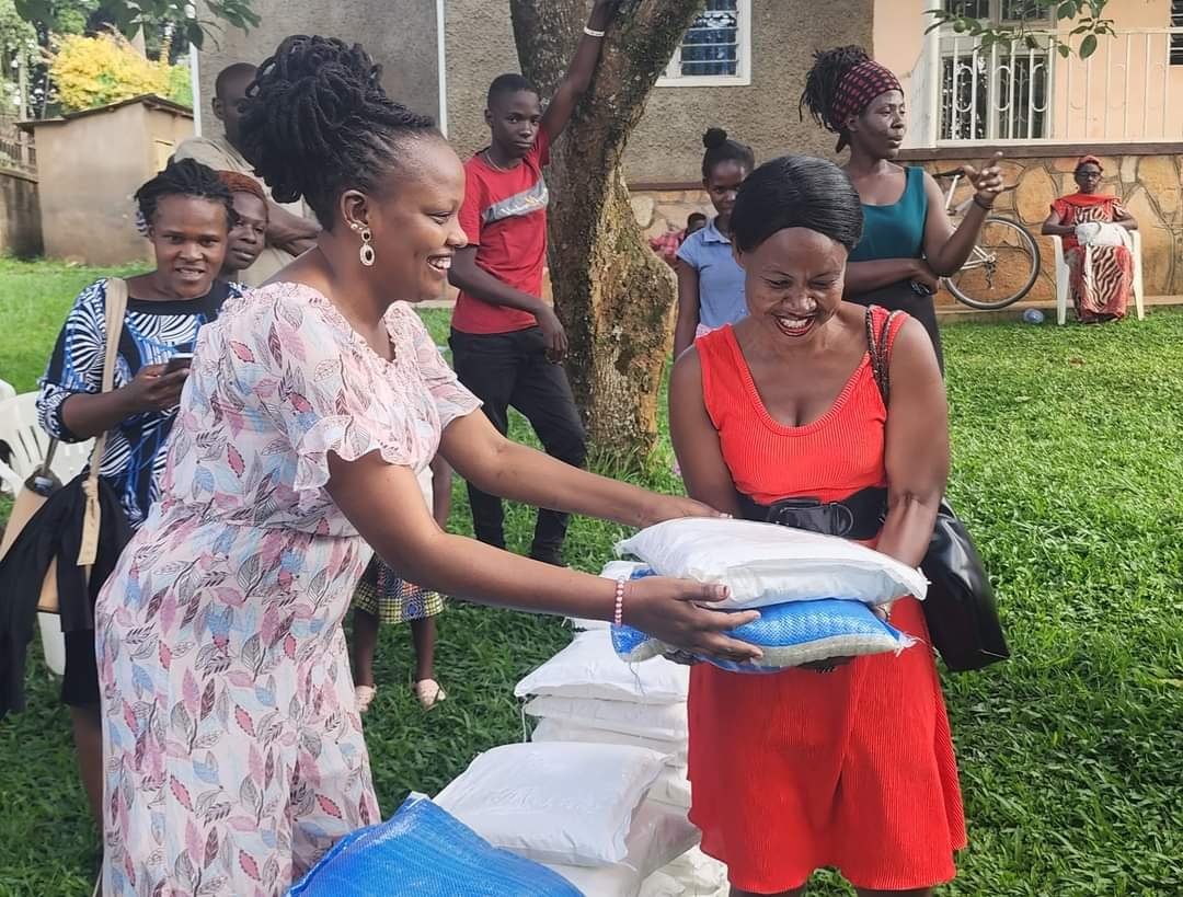 40 HOMES BLESSED WITH FOOD AND THE GOSPEL.