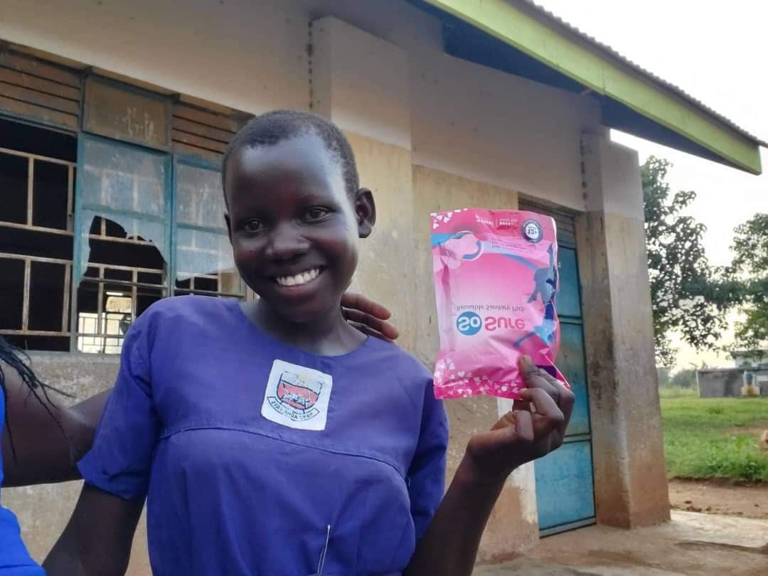 REUSABLE PADS GIVEN FOR FREE TO 40 PEOPLE.