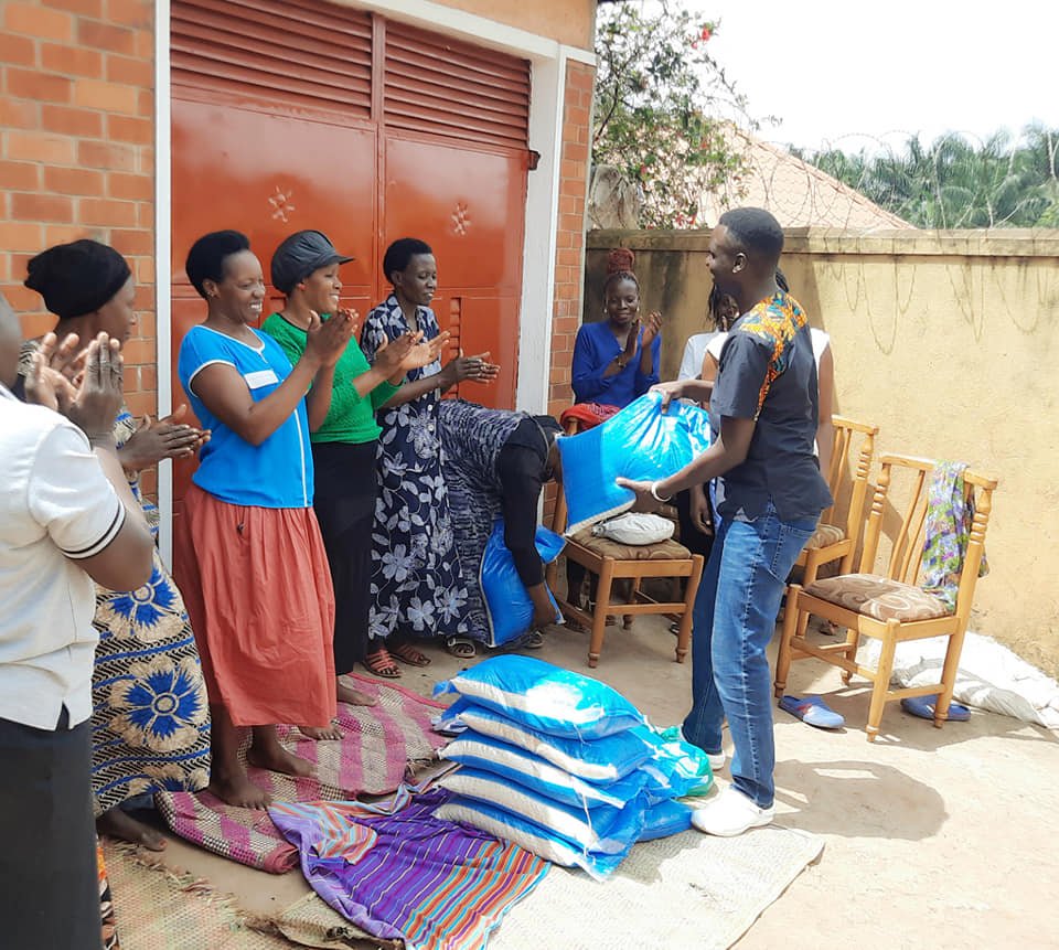 BOAT LOAD MISSIONS BLESSING SERVANTS OF GOD .
